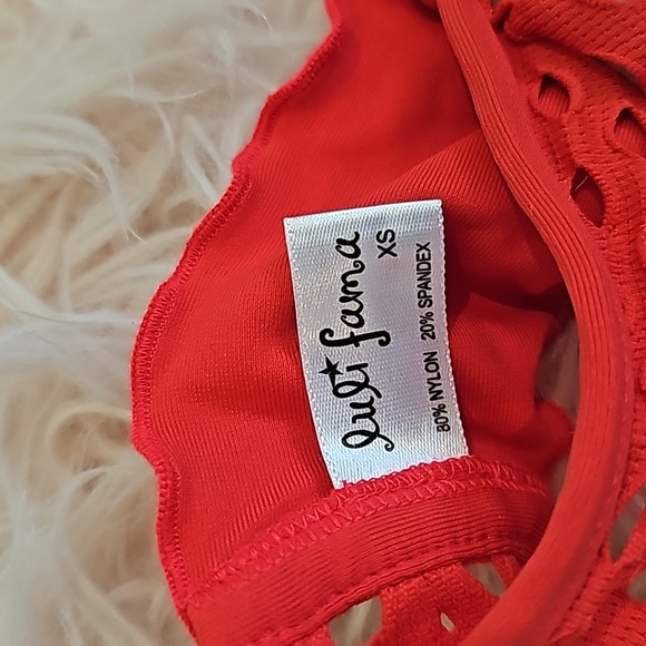 Luli Fama Bikini - Picture 3 of 6